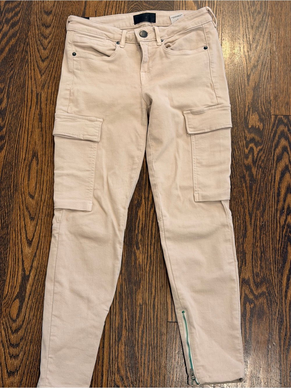 Women's Cargo Skinny Jeans in Light Beige Vince Riley Leggings